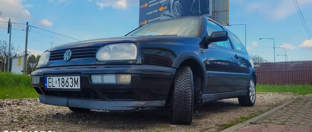 Volkswagen Golf cena 5999 przebieg: 249000, rok produkcji 1995 z Łódź małe 172